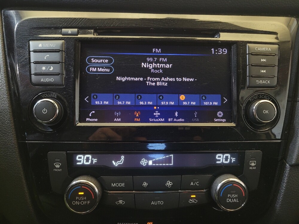 2020 Nissan Rogue in Maple Heights, OH 44137 - 18050445 25