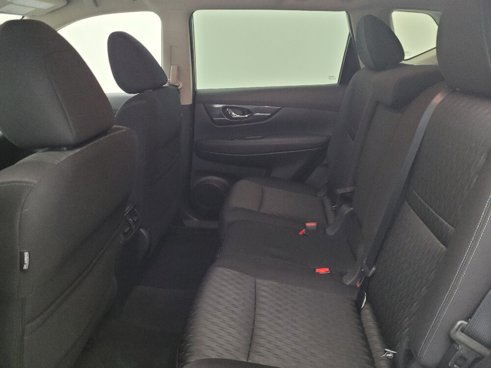 2020 Nissan Rogue in Maple Heights, OH 44137 - 18050445 18