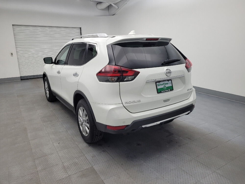 2020 Nissan Rogue in Maple Heights, OH 44137 - 18050445 5