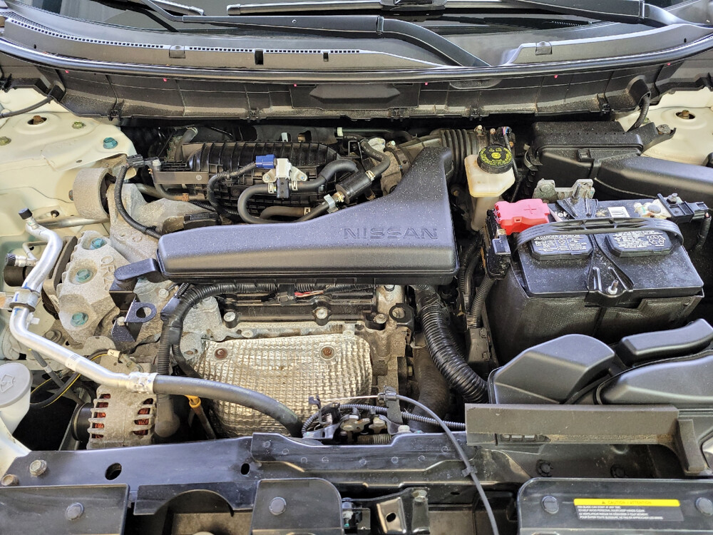 2020 Nissan Rogue in Maple Heights, OH 44137 - 18050445 30