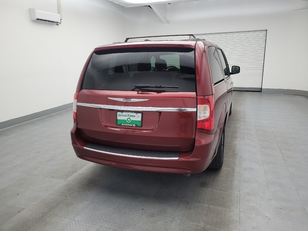 2016 Chrysler Town & Country in Columbus, OH 43231 - 18050454 7