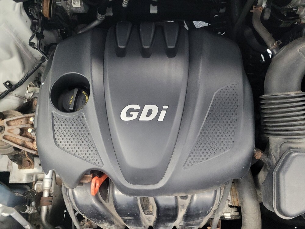 2015 Kia Sorento in Indianapolis, IN 46222 - 18050509 30