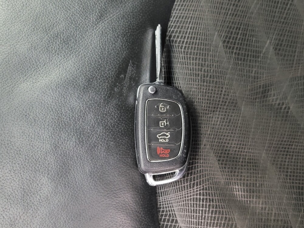 2017 Hyundai Sonata in Lauderdale Lakes, FL 33313 - 18050570 32