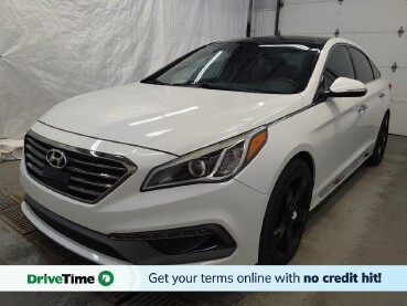 2015 Hyundai Sonata in Cincinnati, OH 45255