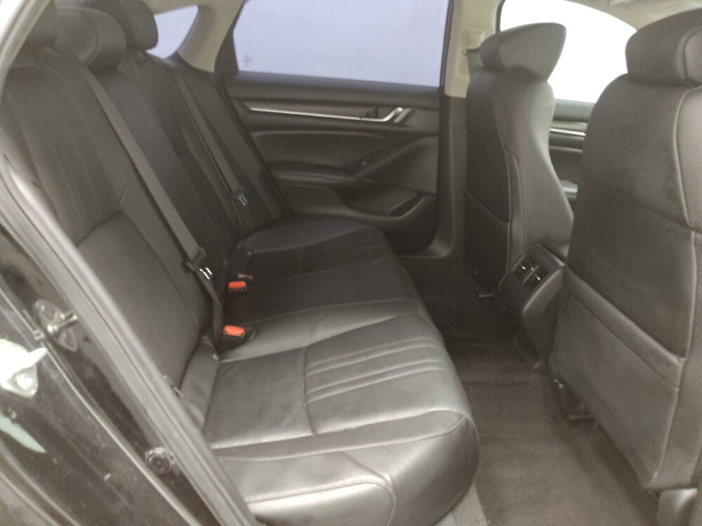2020 Honda Accord in Las Vegas, NV 89104 - 18050688 19