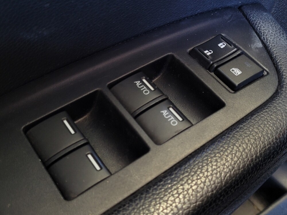 2017 Honda Pilot in Tampa, FL 33619 - 18050956 27