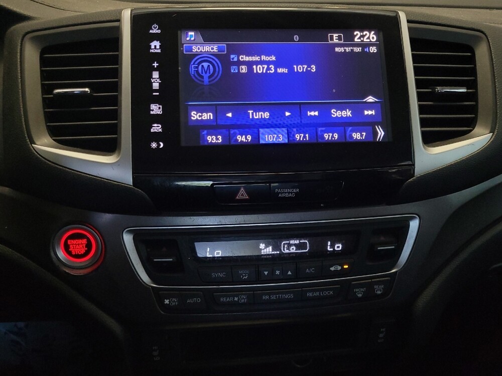 2017 Honda Pilot in Tampa, FL 33619 - 18050956 25