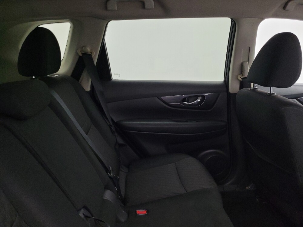 2018 Nissan Rogue in Tampa, FL 33619 - 18050959 19