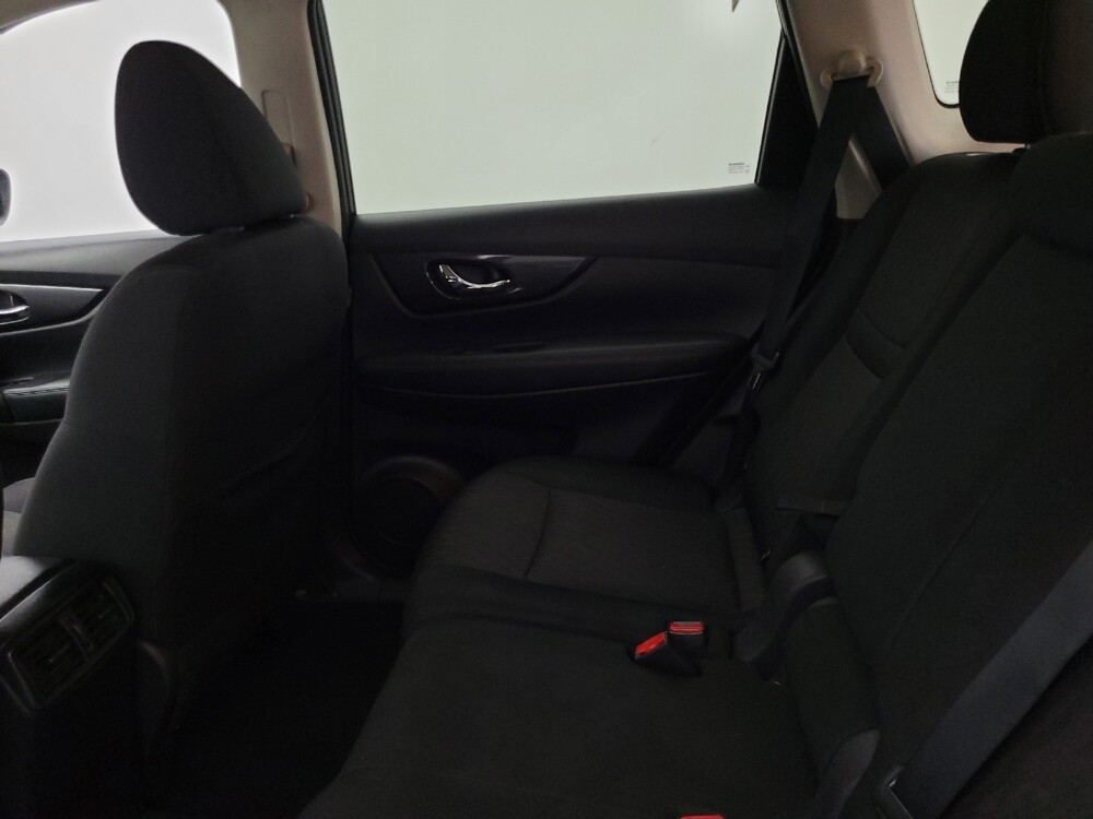 2018 Nissan Rogue in Tampa, FL 33619 - 18050959 18