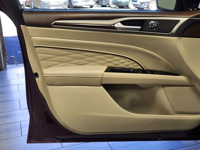 2017 Ford Fusion in Cinnaminson, NJ 08077 - 18051044 10