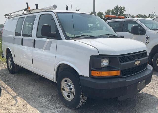 2011 Chevrolet Express 2500 in Blauvelt, NY 10913 - 18051049