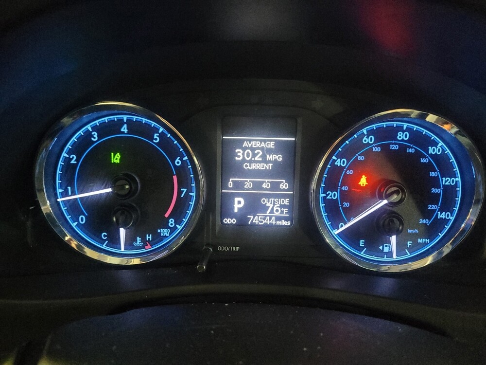 2019 Toyota Corolla in Arlington, TX 76011 - 18051108 23