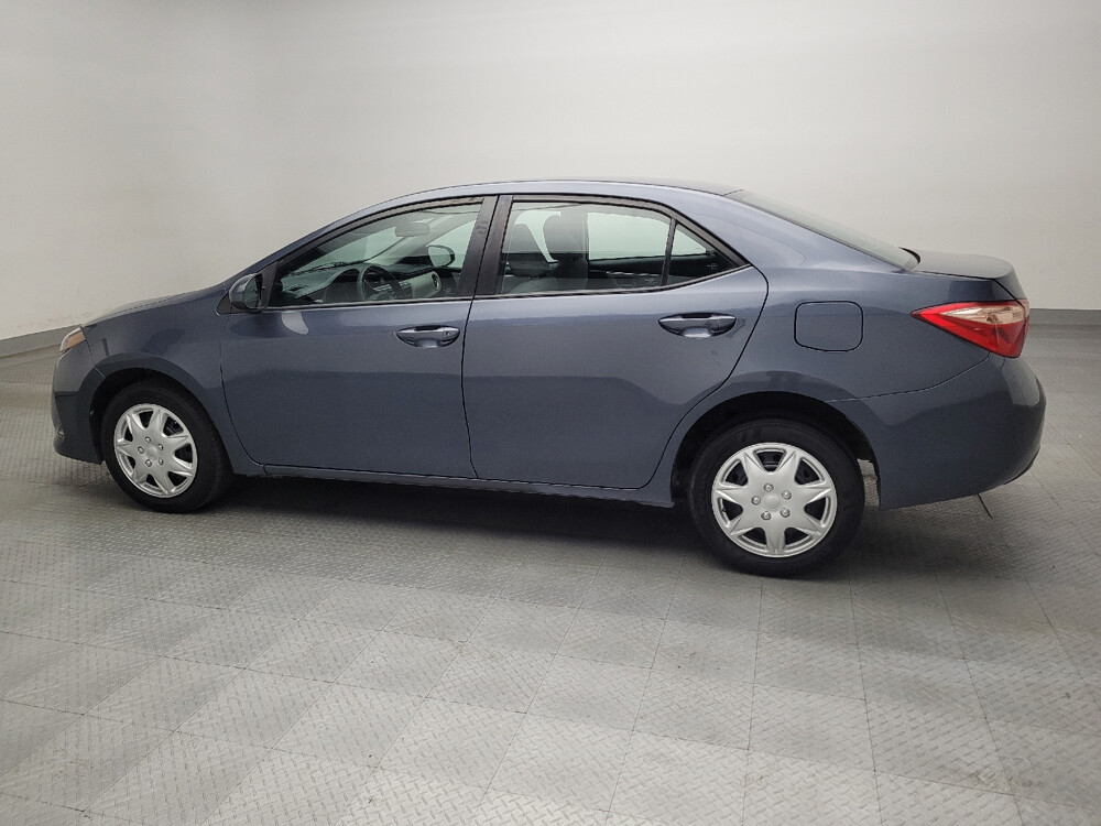 2019 Toyota Corolla in Arlington, TX 76011 - 18051108 3