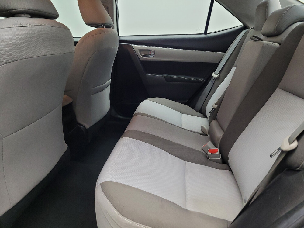 2019 Toyota Corolla in Arlington, TX 76011 - 18051108 18