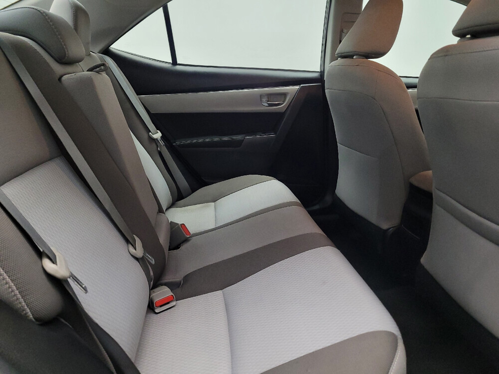 2019 Toyota Corolla in Arlington, TX 76011 - 18051108 19