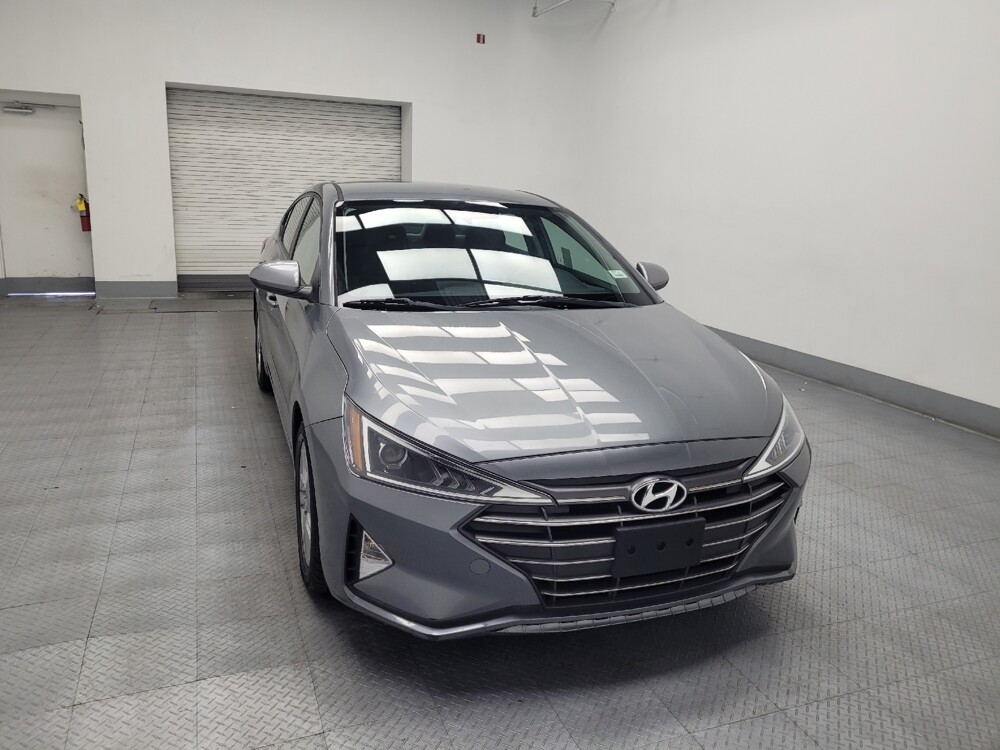 2019 Hyundai Elantra in Chandler, AZ 85225 - 18051123 14