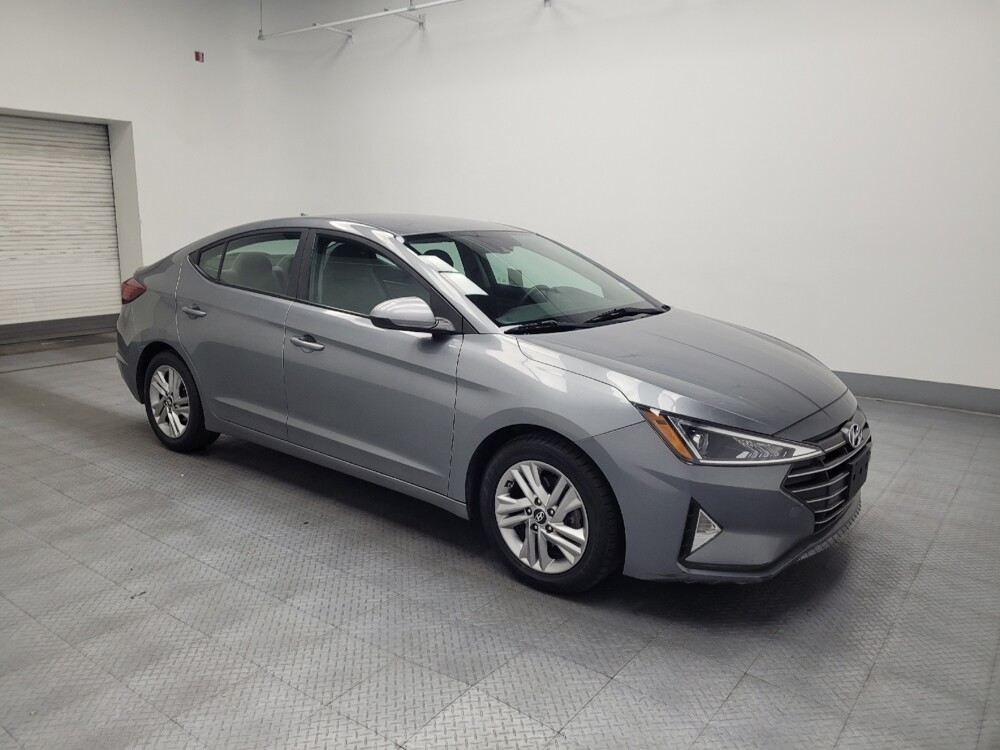 2019 Hyundai Elantra in Chandler, AZ 85225 - 18051123 11