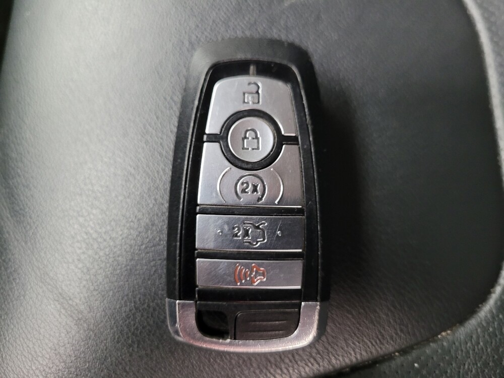 2020 Ford Fusion in Midlothian, IL 60445 - 18051144 32