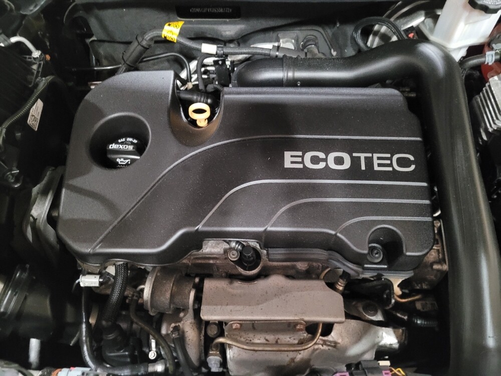 2018 Chevrolet Equinox in Richmond, VA 23235 - 18051209 30