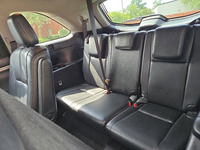 2018 Toyota Highlander in Virginia Beach, VA 23464 - 18051335 16