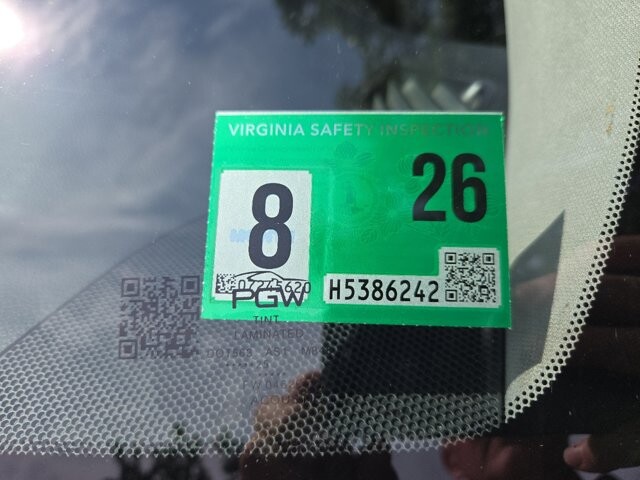 2018 Toyota Highlander in Virginia Beach, VA 23464 - 18051335 20