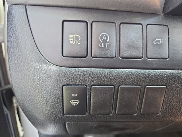 2018 Toyota Highlander in Virginia Beach, VA 23464 - 18051335 22