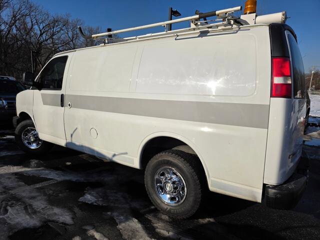 2018 Chevrolet Express 2500 in Blauvelt, NY 10913 - 18051359 5