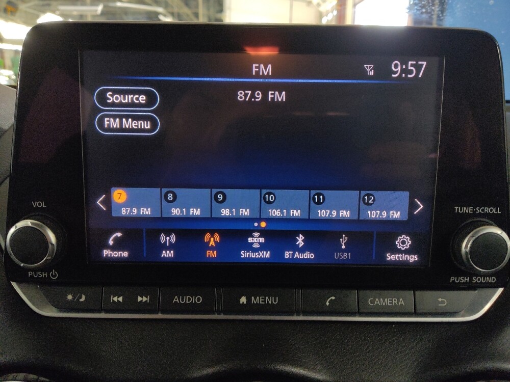 2021 Nissan Sentra in Jackson, MS 39211 - 18051395 25