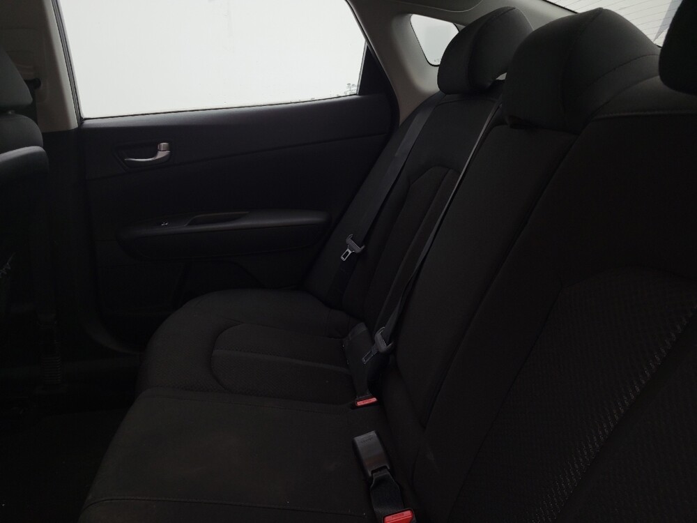 2016 Kia Optima in Lakeland, FL 33815 - 18051446 18