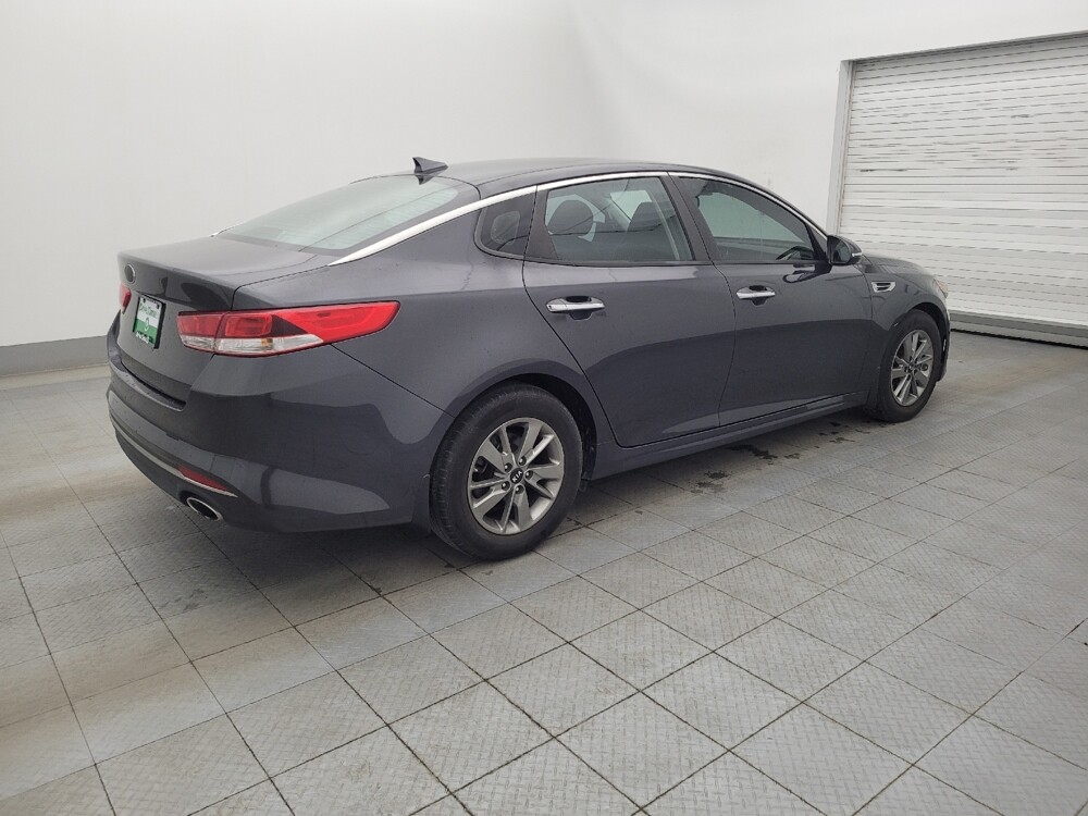 2016 Kia Optima in Lakeland, FL 33815 - 18051446 10