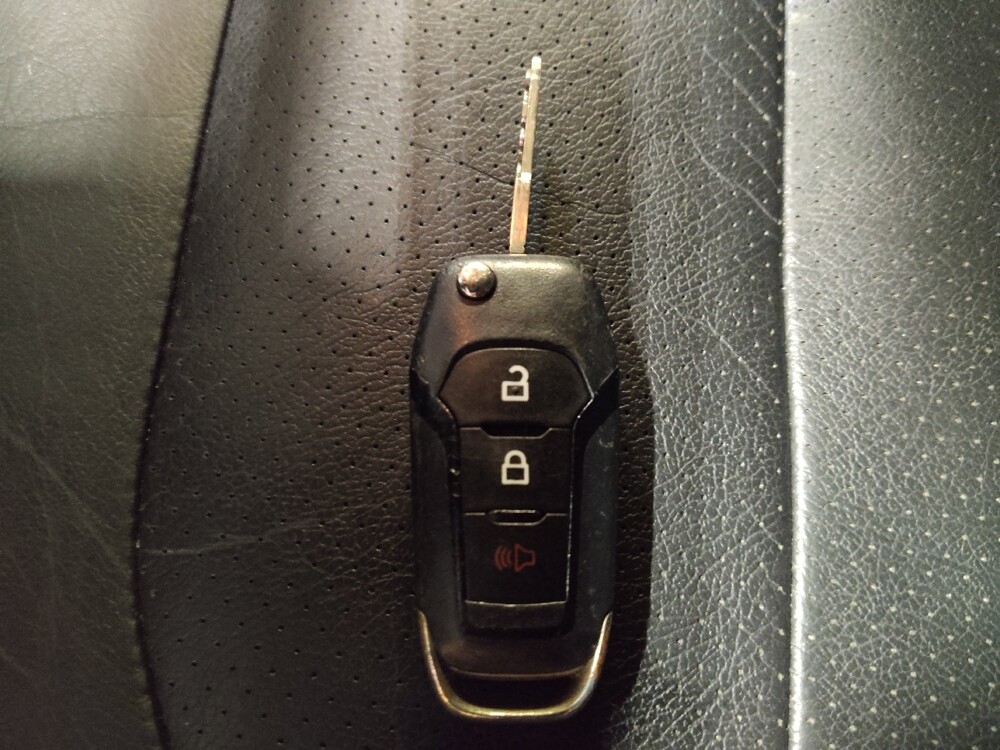 2017 Ford Explorer in Jacksonville, FL 32225 - 18051462 32