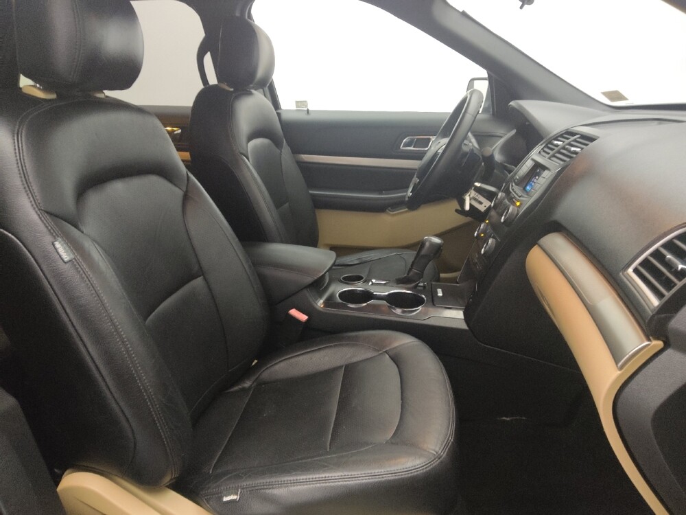 2017 Ford Explorer in Jacksonville, FL 32225 - 18051462 21