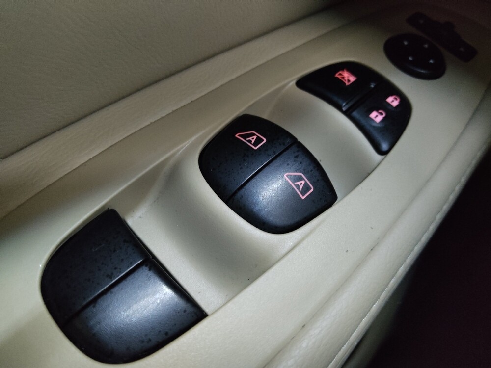 2015 Nissan Pathfinder in Columbia, SC 29210 - 18051488 27