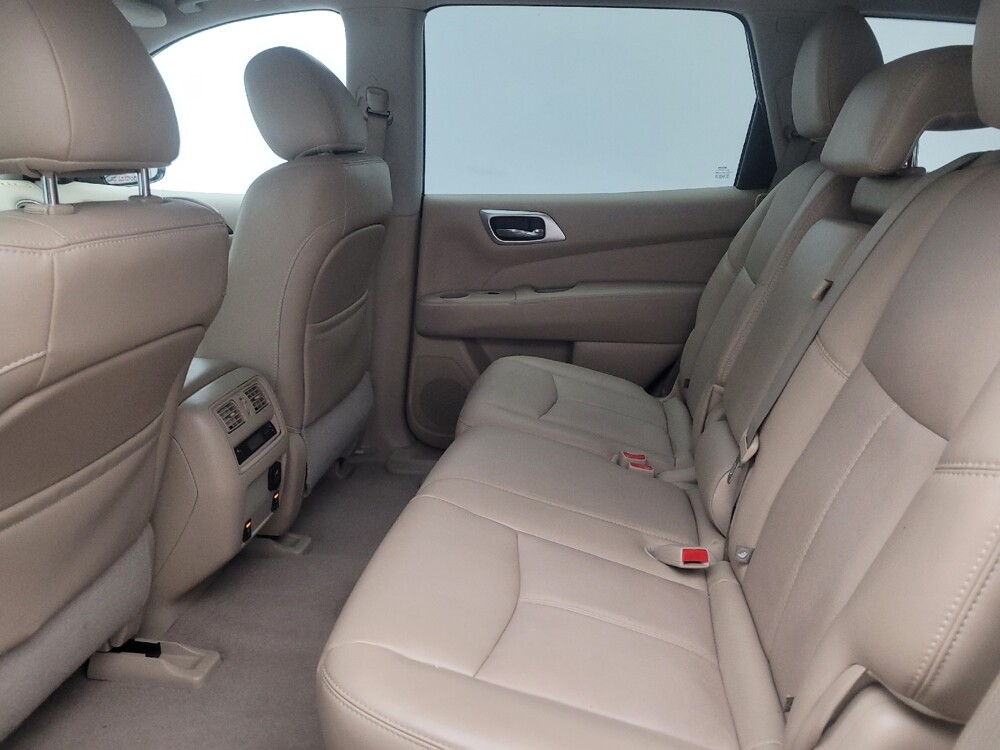 2015 Nissan Pathfinder in Columbia, SC 29210 - 18051488 18