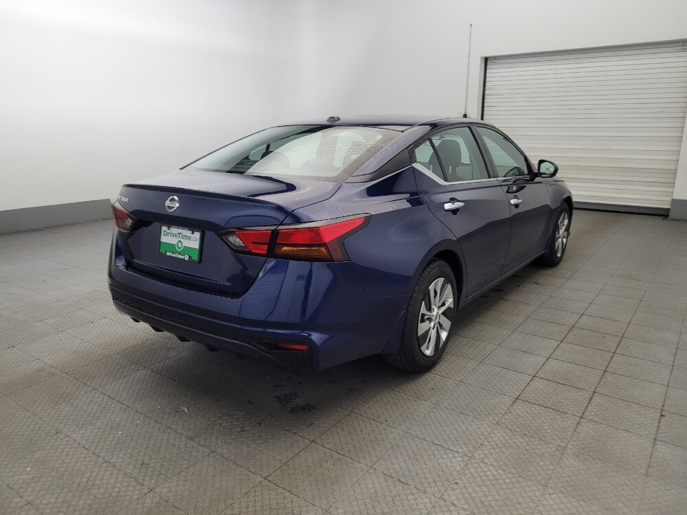 2019 Nissan Altima in Woodbridge, VA 22191 - 18051546 9