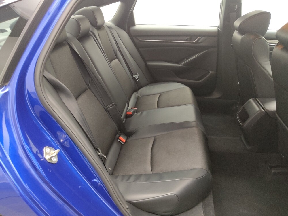 2018 Honda Accord in Independence, MO 64055 - 18051559 19