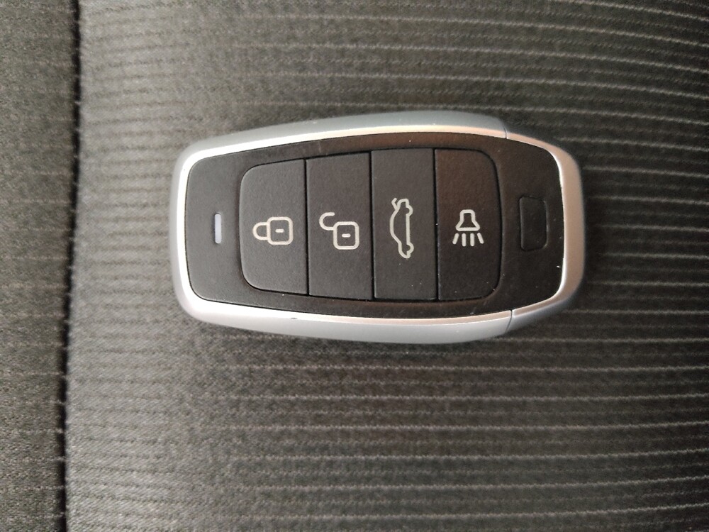 2018 Honda Accord in Independence, MO 64055 - 18051559 32