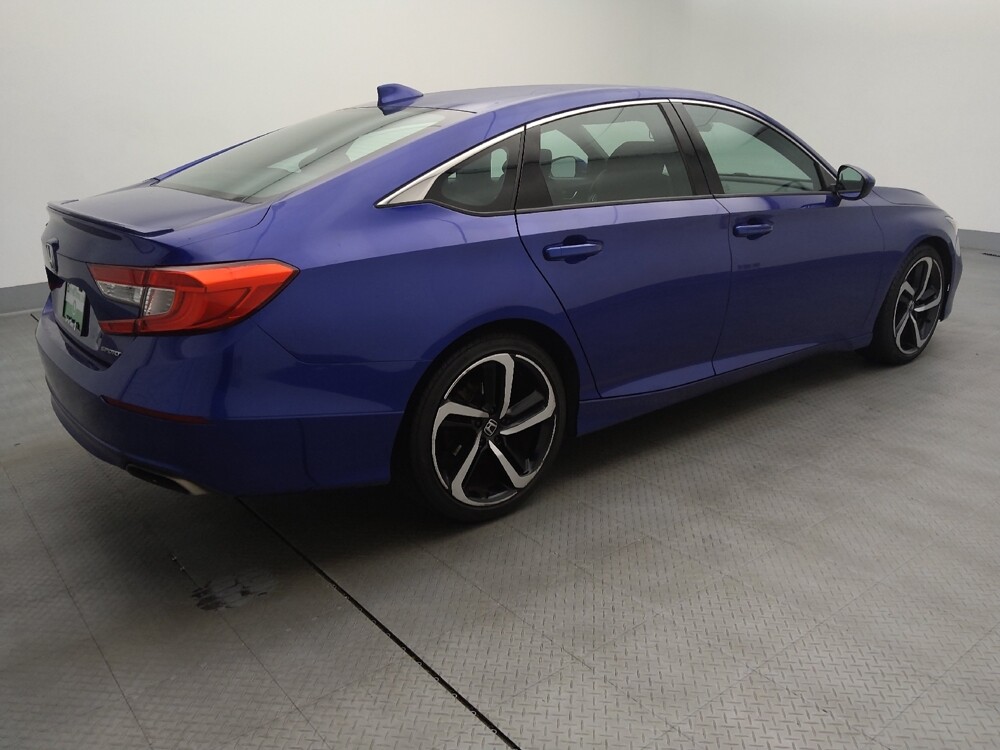 2018 Honda Accord in Independence, MO 64055 - 18051559 10
