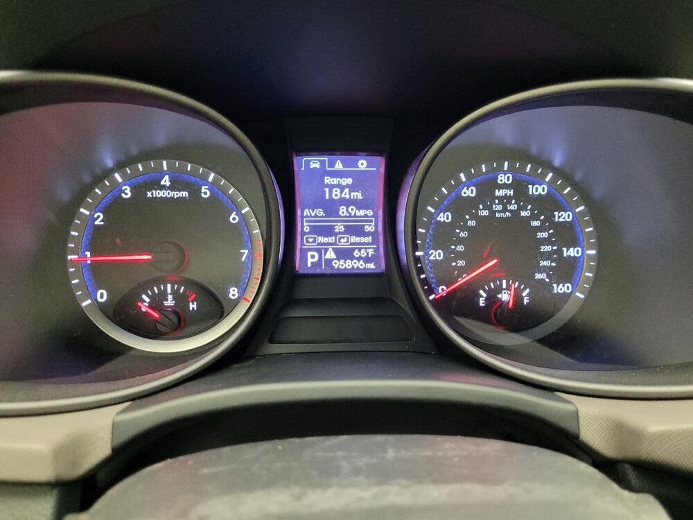 2013 Hyundai Santa Fe in Eastpointe, MI 48021 - 18051571 23