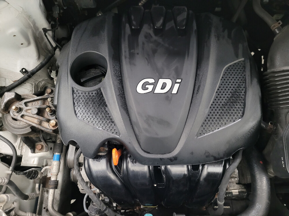 2013 Hyundai Santa Fe in Eastpointe, MI 48021 - 18051571 30