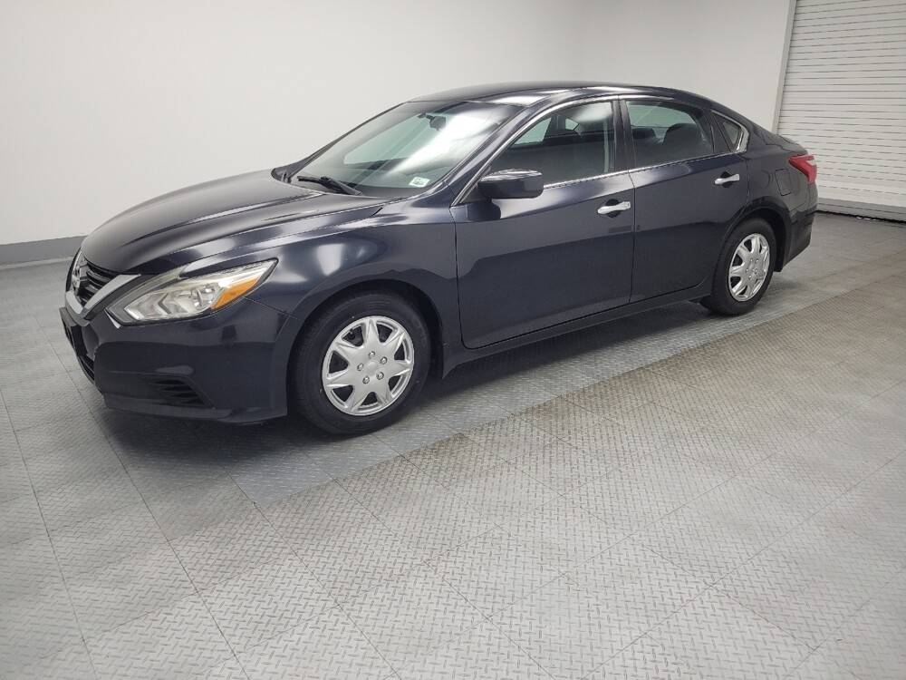 2017 Nissan Altima in Indianapolis, IN 46219 - 18051577 2