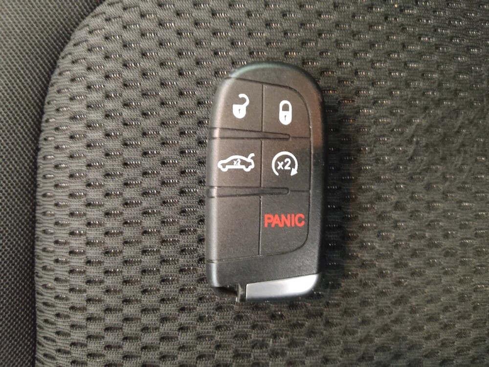 2020 Jeep Renegade in Denver, CO 80012 - 18051623 32