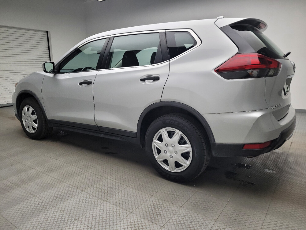 2018 Nissan Rogue in Taylor, MI 48180 - 18051675 3