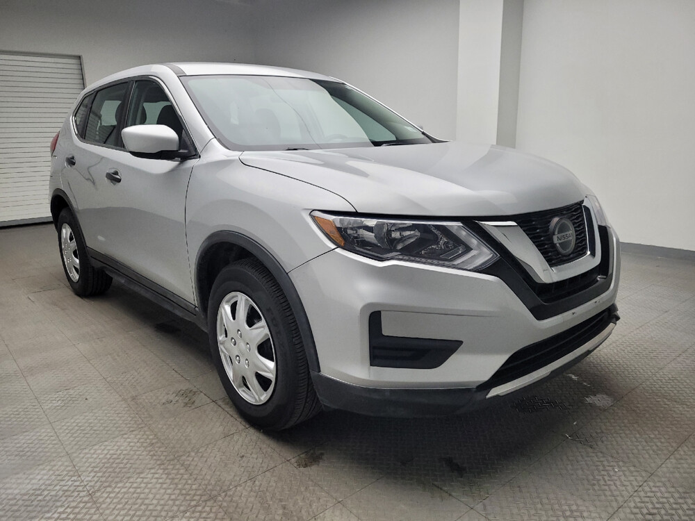 2018 Nissan Rogue in Taylor, MI 48180 - 18051675 13