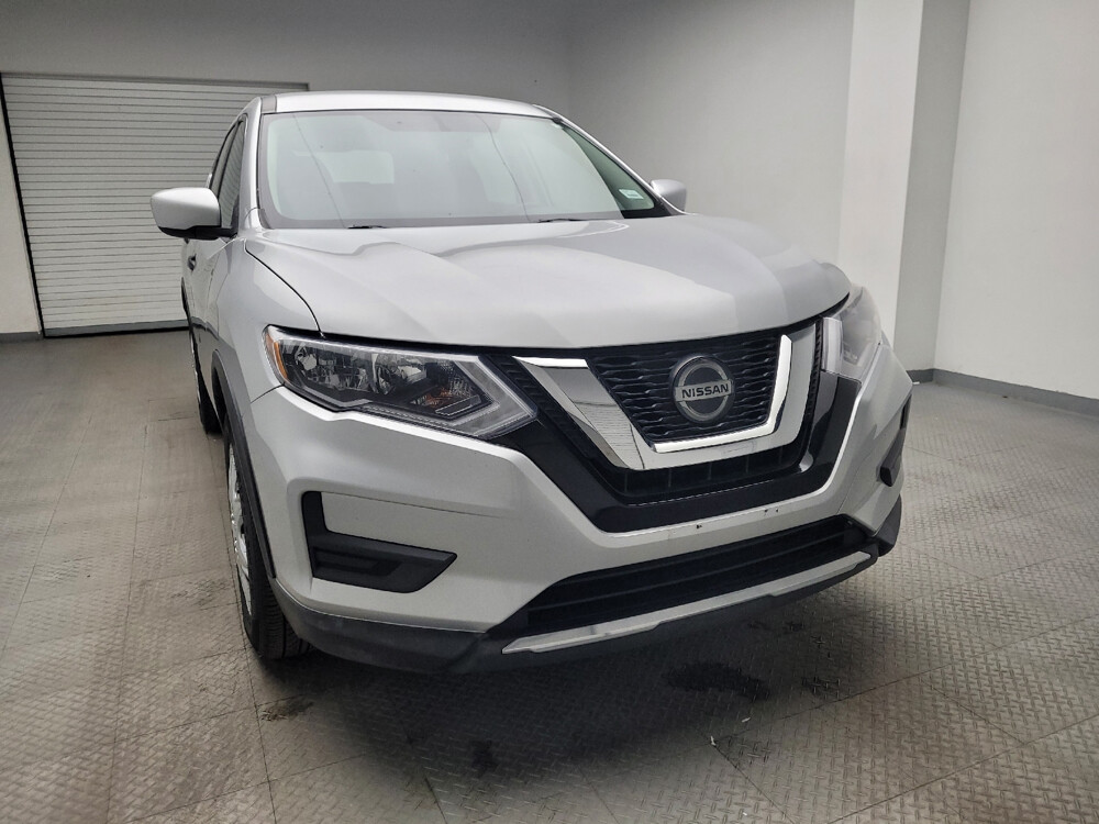 2018 Nissan Rogue in Taylor, MI 48180 - 18051675 14