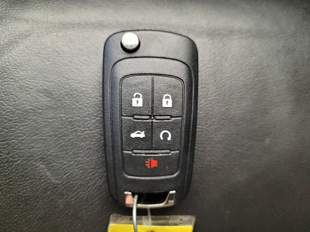 2016 Buick LaCrosse in Columbus, OH 43231 - 18051711 32