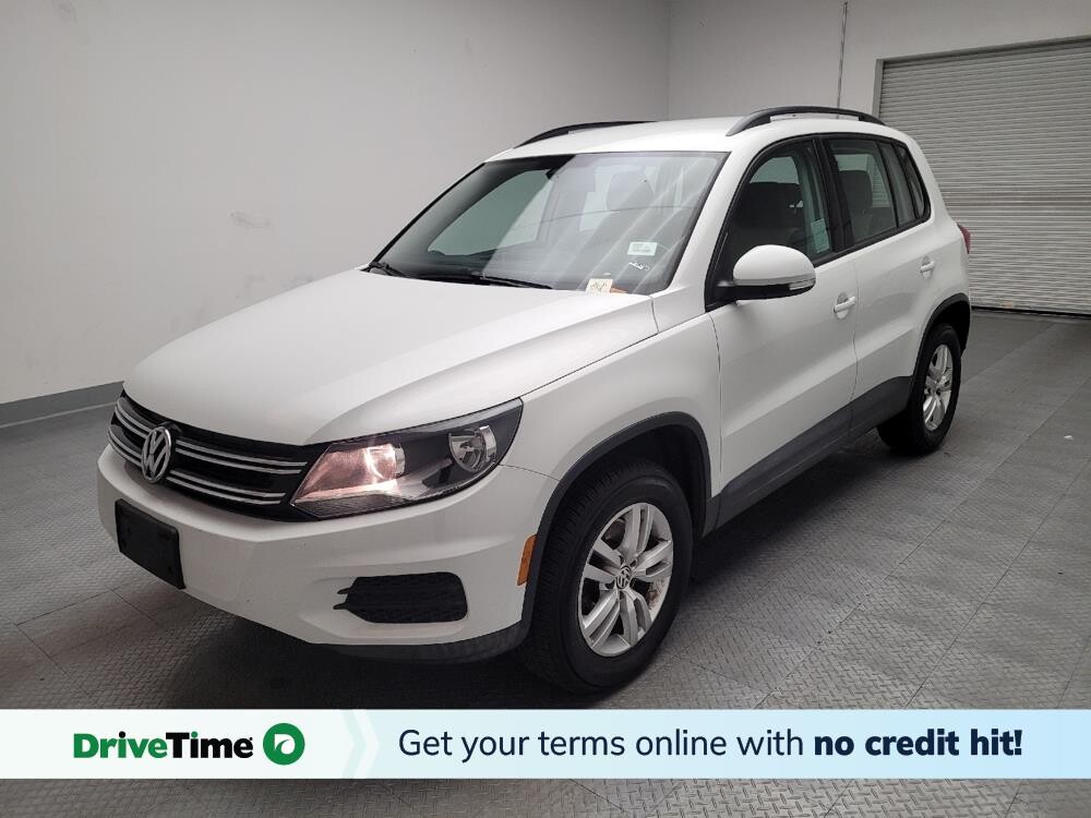 2016 Volkswagen Tiguan in Fresno, CA 93726 - 18051717