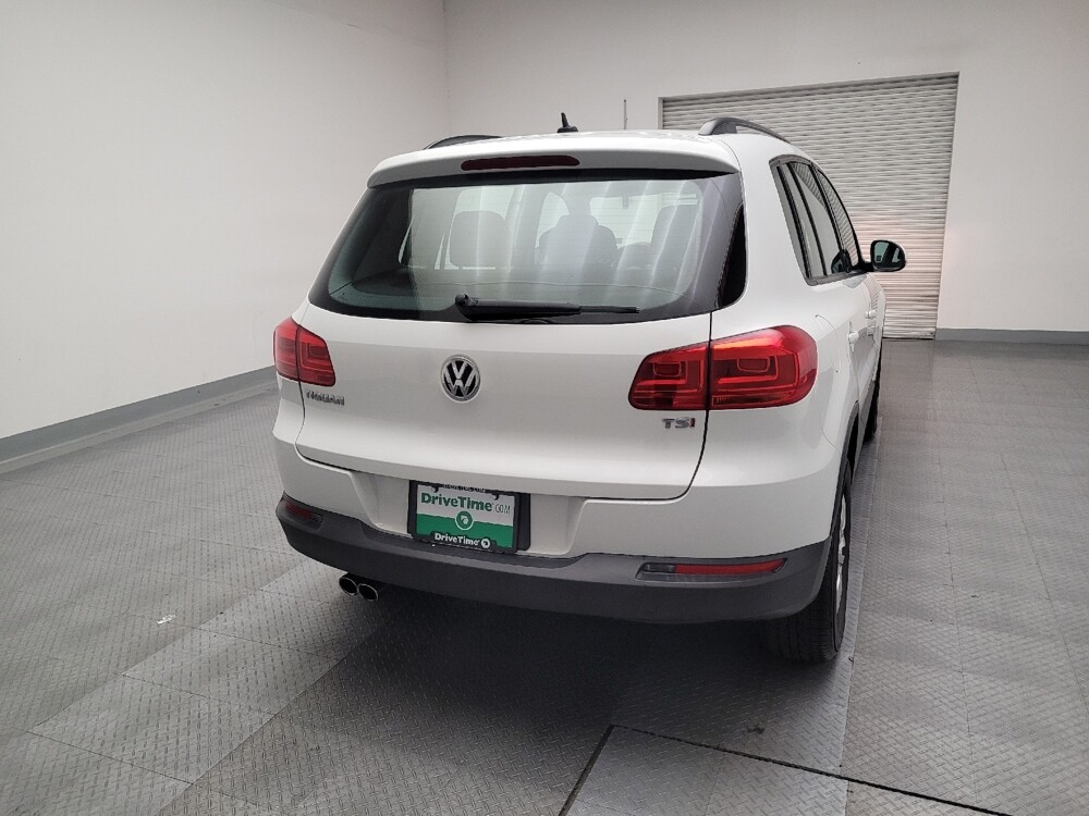 2016 Volkswagen Tiguan in Fresno, CA 93726 - 18051717 7