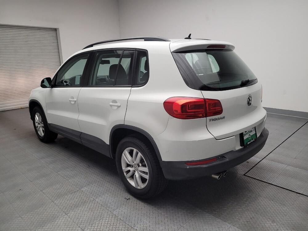 2016 Volkswagen Tiguan in Fresno, CA 93726 - 18051717 5