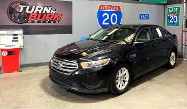 2014 Ford Taurus in Conyers, GA 30094